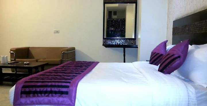 Hotel Mandakini Palace Delhi